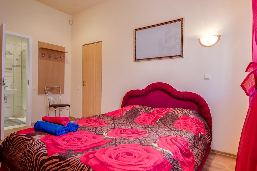 Hapi Hotell Jūrkalne Eksteriør bilde